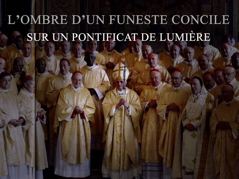 L’ombre d’un « funeste concile »
sur un pontificat de lumière